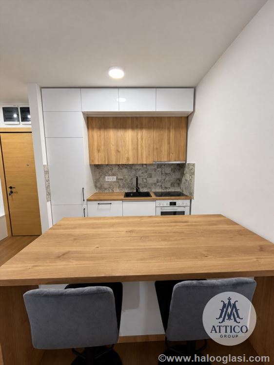 One-bedroom apartment for rent with parking - Rotk — photo