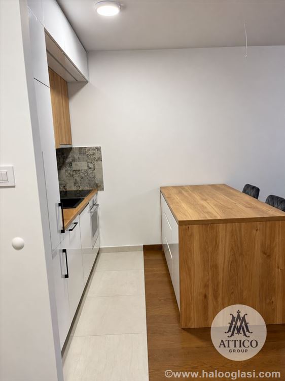 One-bedroom apartment for rent with parking - Rotk — photo