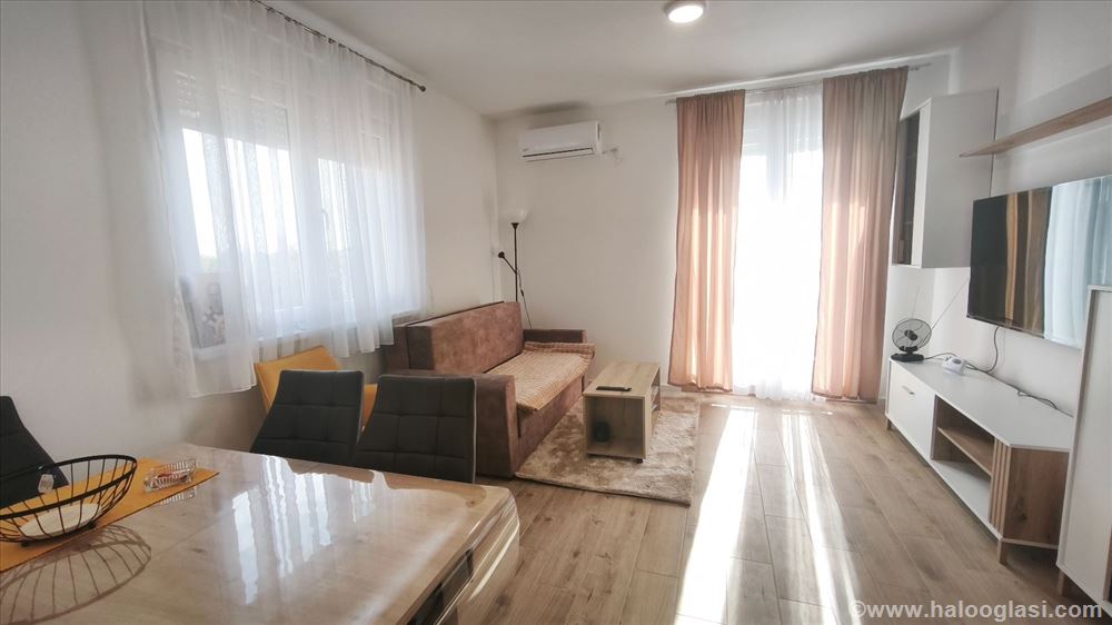 Nice 1.5 apartment, 41m2, Vidovdansko neighborhood — photo