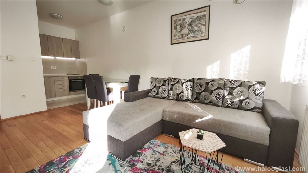Nice 1.5 apartment, 45m2, Kraljev park — photo