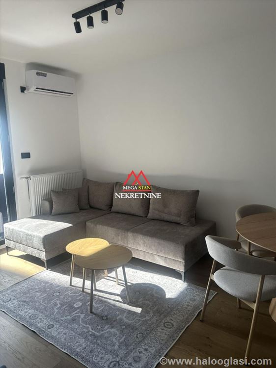 New unoccupied one-and-a-half-room apartment - 43m2 - Telep — photo
