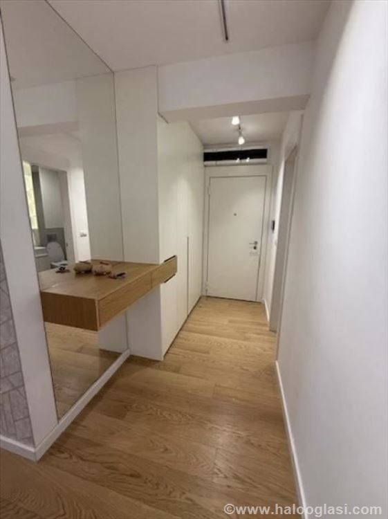 Vračar-Južni Bulevar-100m2-Garaža — fotografija